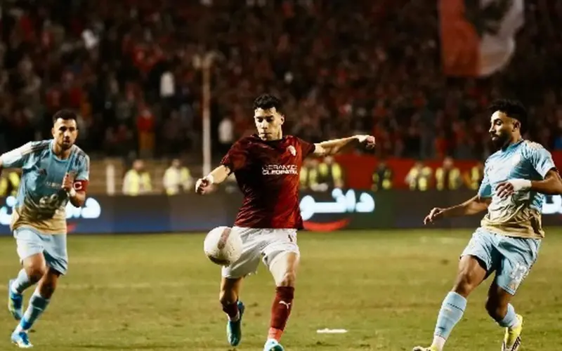 بعد مرور 70 دقيقة.. سيراميكا يحافظ على تقدمه والأهلي يضغط بقوة لإدراك التعادل